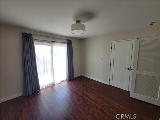 Building Photo - 11 Meadowsweet Way