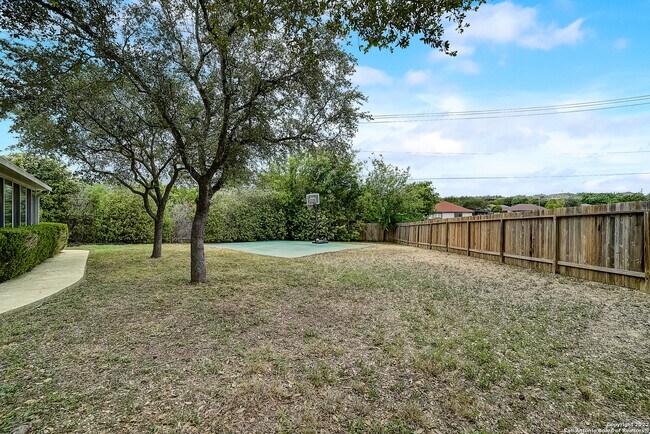 Building Photo - 9759 Bronson Creek