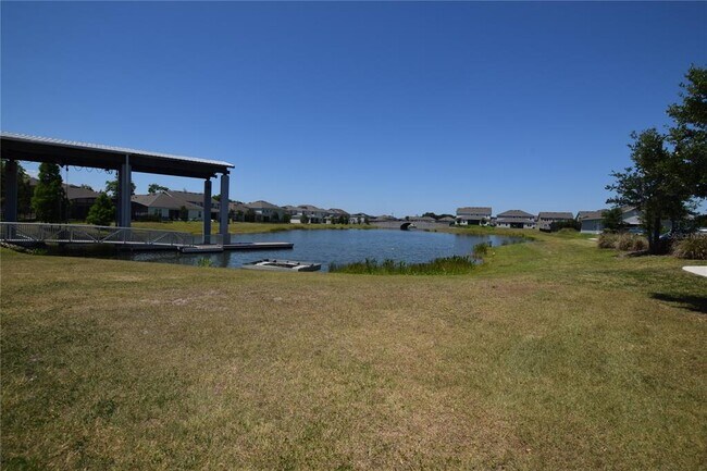 Building Photo - 5055 Hatchineha Ct