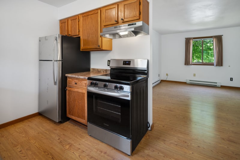 Building Photo - 1895 E Shore Dr