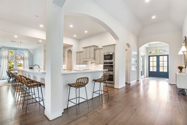 Building Photo - 12310 May Pop Path