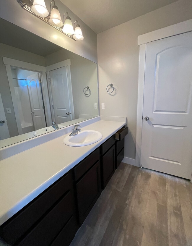 Building Photo - 3947 W 1750 N