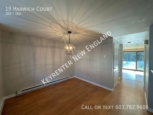 Building Photo - 3 Bedroom Condo in Merrimack!