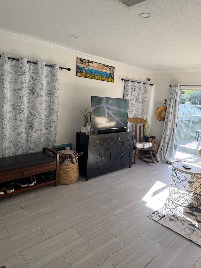 Building Photo - 5155 NW 87th Terrace