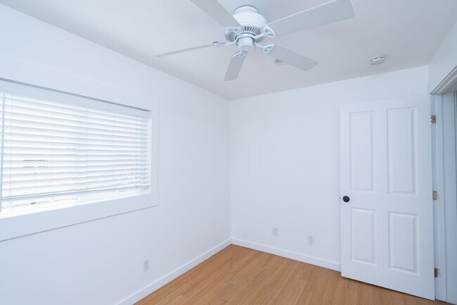 Building Photo - Beautiful 2 bedroom 1 bath home!!!!