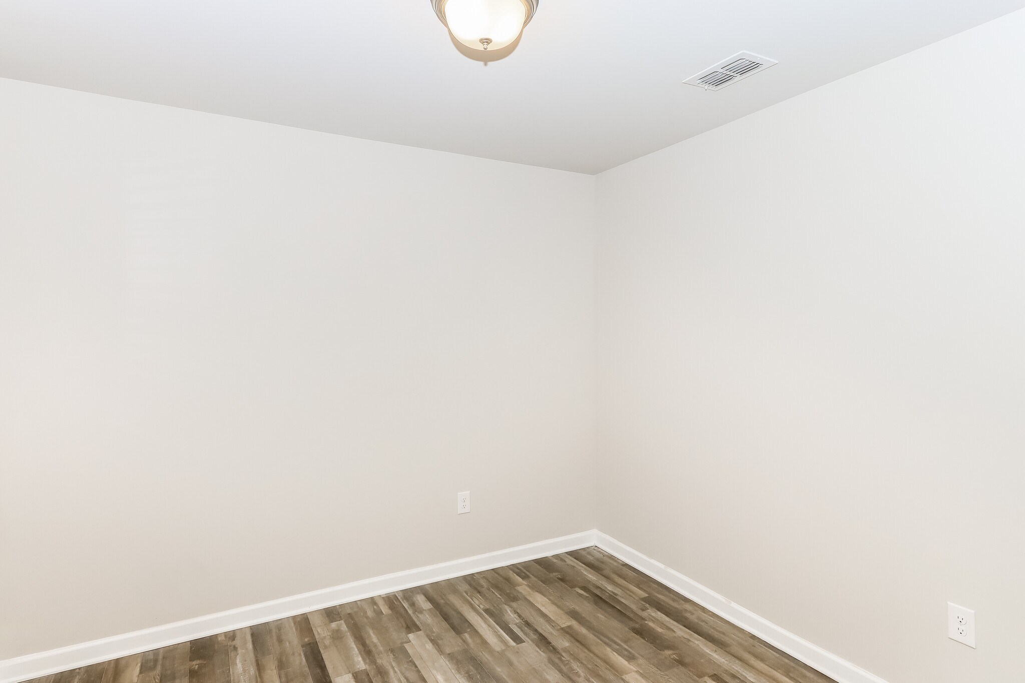 Building Photo - 1204 Christy Ct