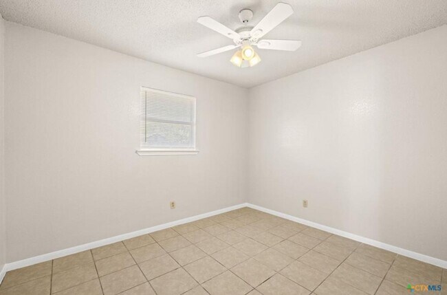 Building Photo - 1007 York Ave