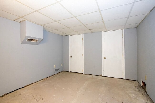 Building Photo - Two bedroom, single-family home