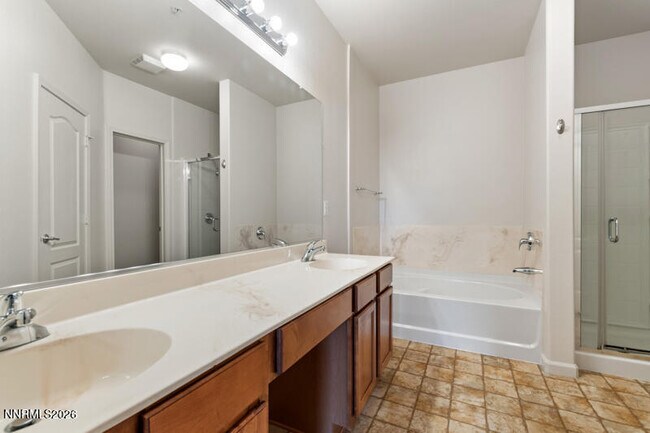 Building Photo - 1325 S Meadows Pkwy