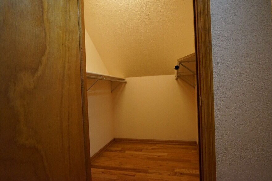 walk in closet on loft bed room - 3427 Shirley Rd