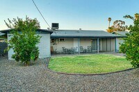 Building Photo - ASU Proximity Meets Comfort in This 4-Bedroom Tempe Home