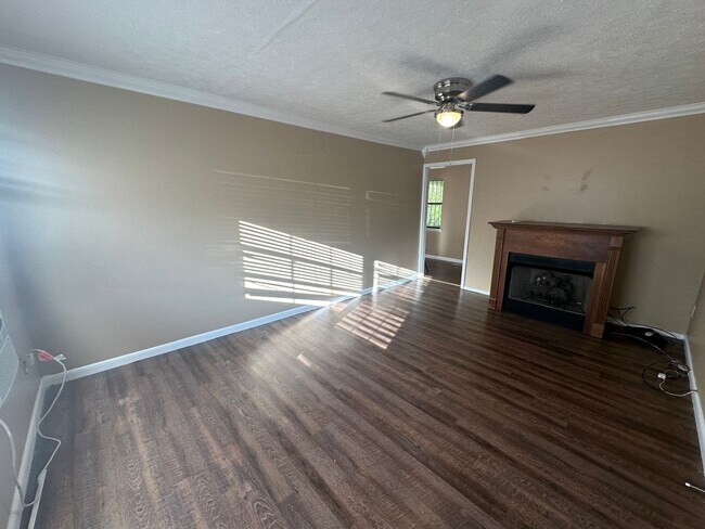 Building Photo - 419 Permita Ct