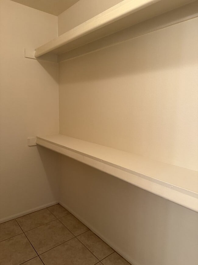 Building Photo - Cozy 1 bedroom at Baseline/Alma School