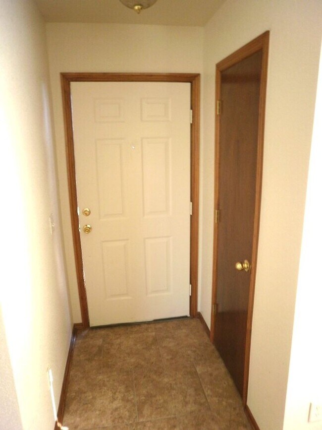 Building Photo - 3148 SW 103rd Pl