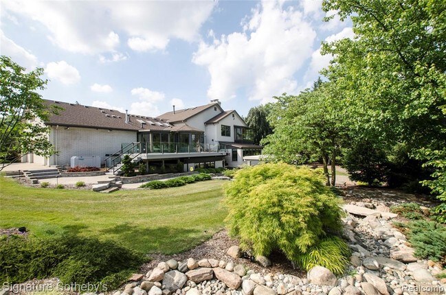 Building Photo - 2103 Pippin Ct