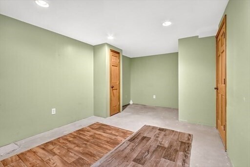 Building Photo - 85 Steeple Chase Cir
