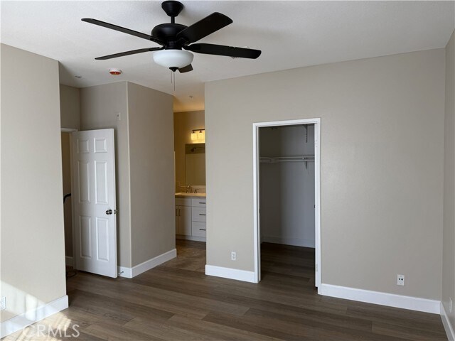 Building Photo - 37 Vía Barcelona