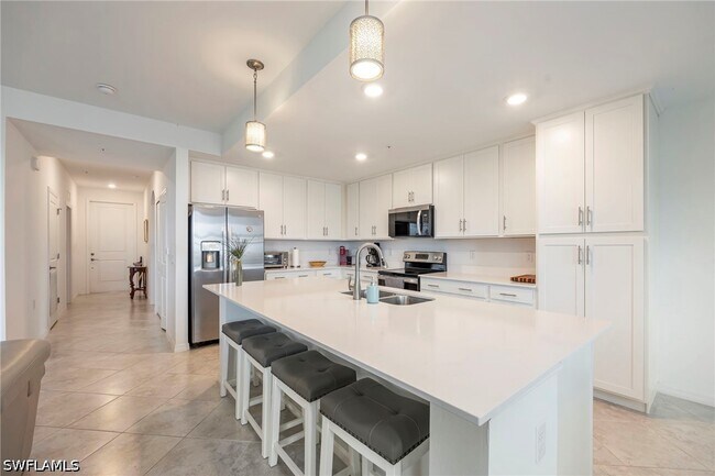 Building Photo - 5835 Double Eagle Cir