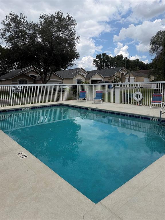 Building Photo - 2393 Paulette Dr