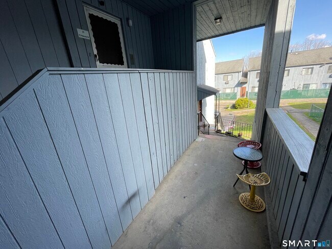 Building Photo - 90 Wakelee Rd