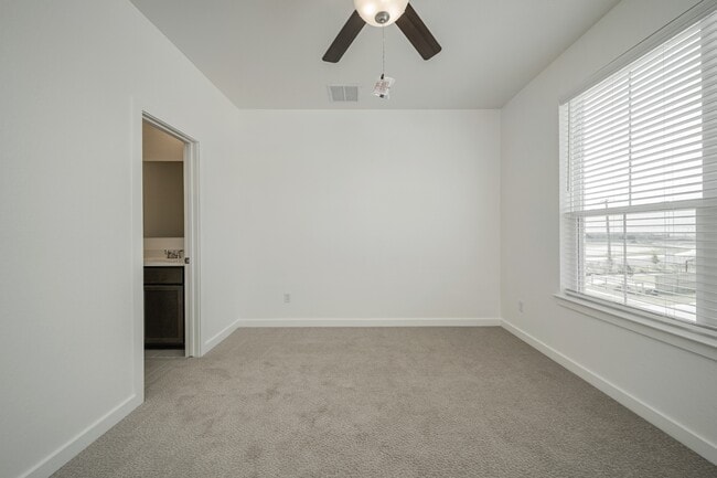 Building Photo - 8454 1st St