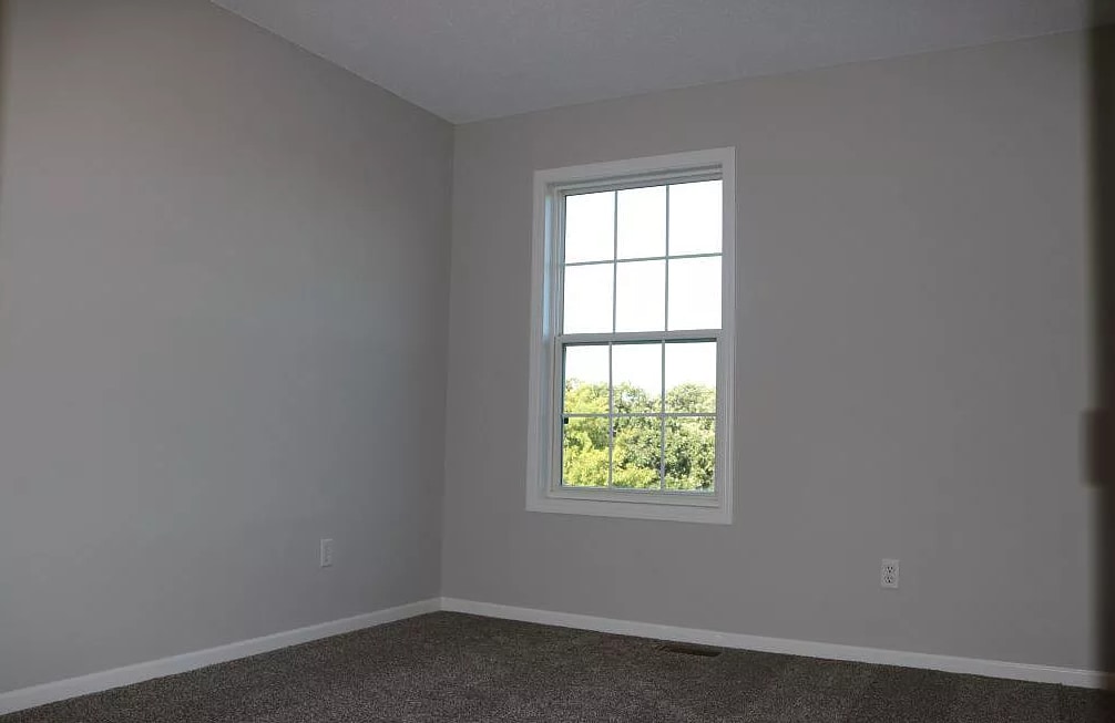 Building Photo - 1658 Riverside Dr
