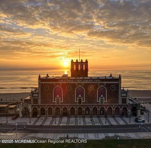 Building Photo - 400 Deal Lake Dr