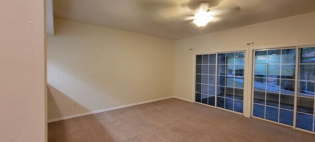 Building Photo - 3/2.5 Eagle Trace Townhome