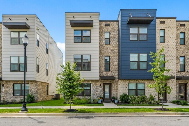 Building Photo - 423 Carroll Walk Ave
