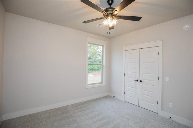 Building Photo - 1371 Padova Ave