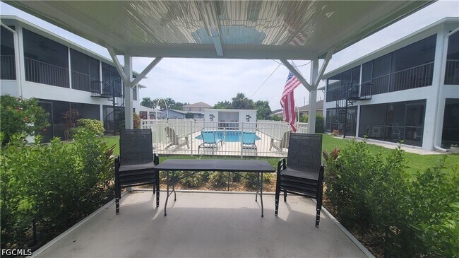 Building Photo - 1202 Cape Coral Pkwy W