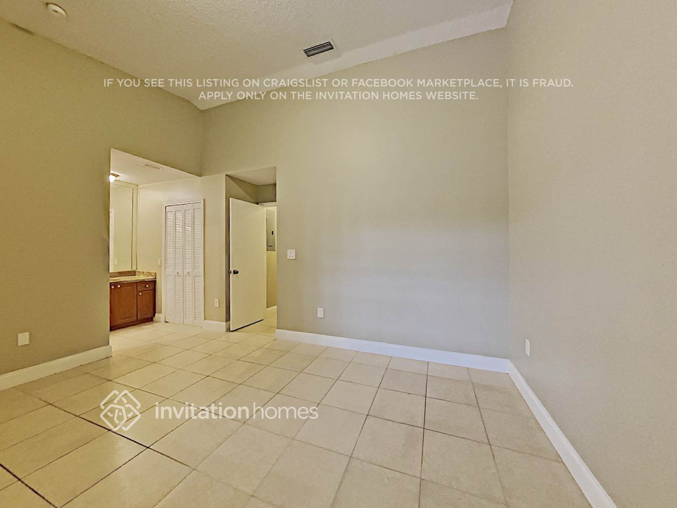 Building Photo - 4233 SW 153rd Ct