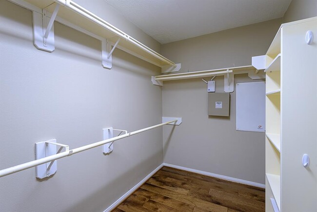 Building Photo - 19 Wild Orchid Ct