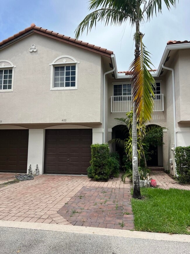 Building Photo - 4113 Napoli Lake Dr