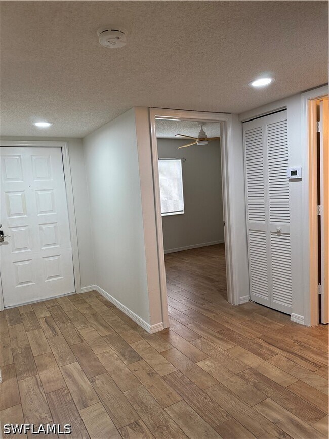 Building Photo - 7750 Jewel Ln