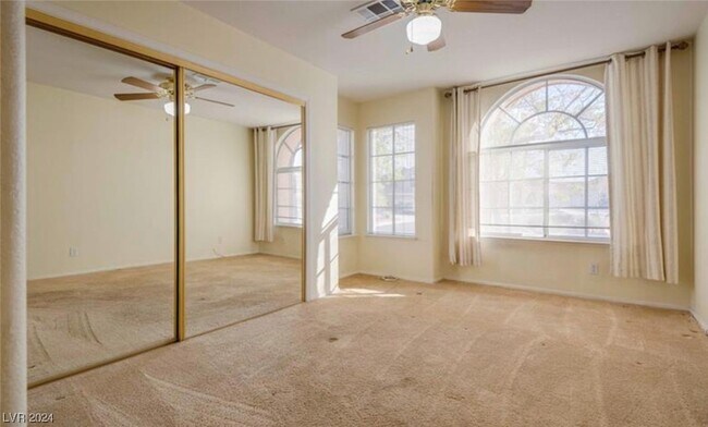 Building Photo - 8164 Sedona Sunset Dr