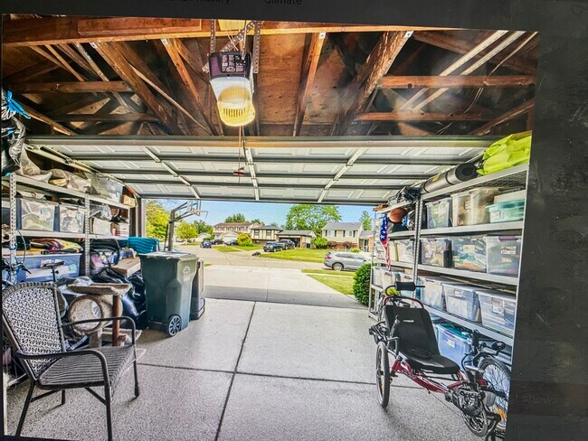 Building Photo - 1700 Copeland Cir