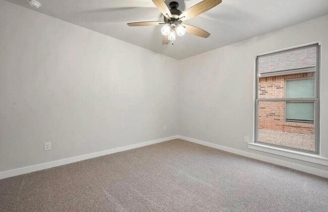 Building Photo - 1708 145th St