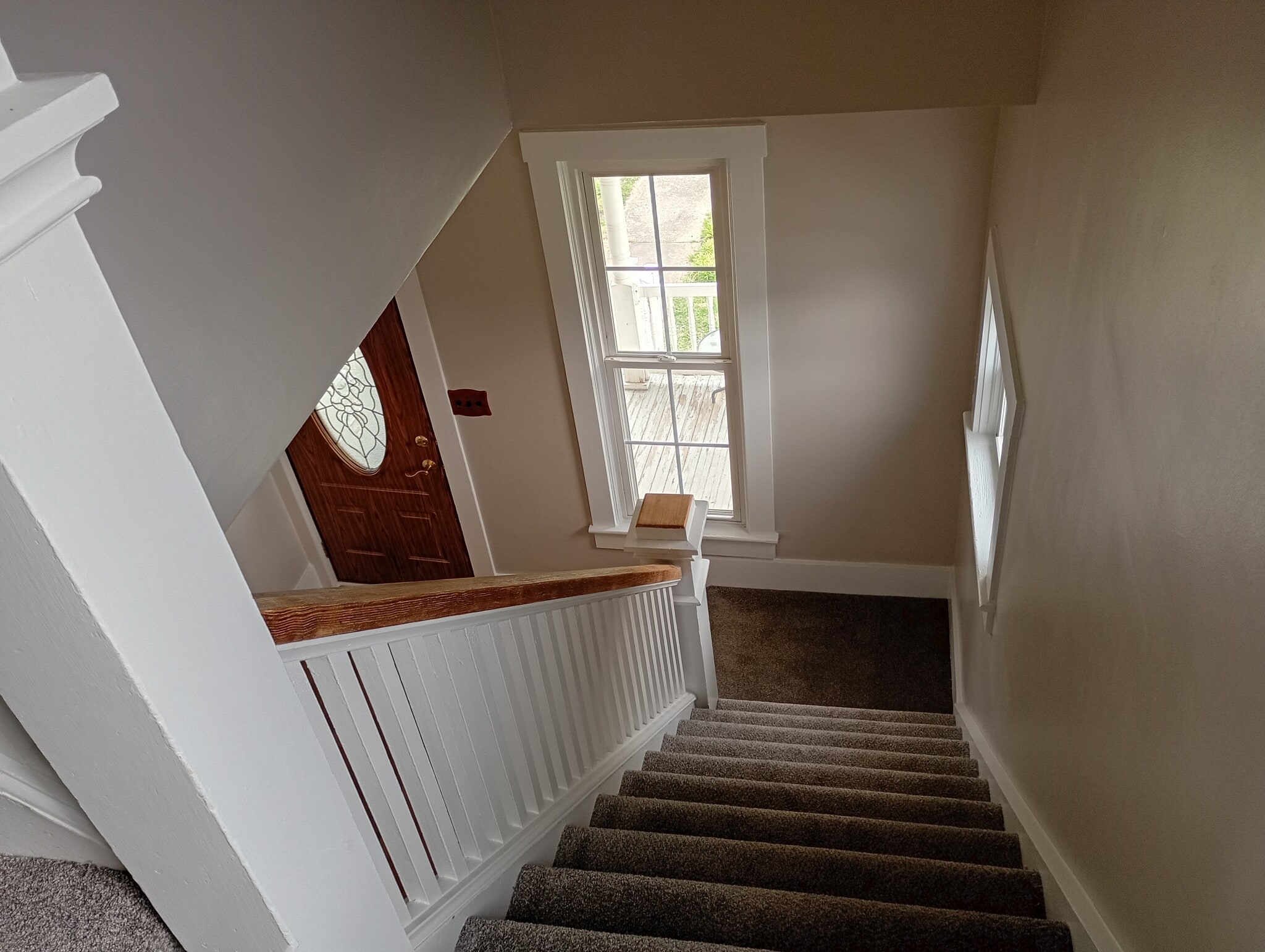 Building Photo - 501 W Main St