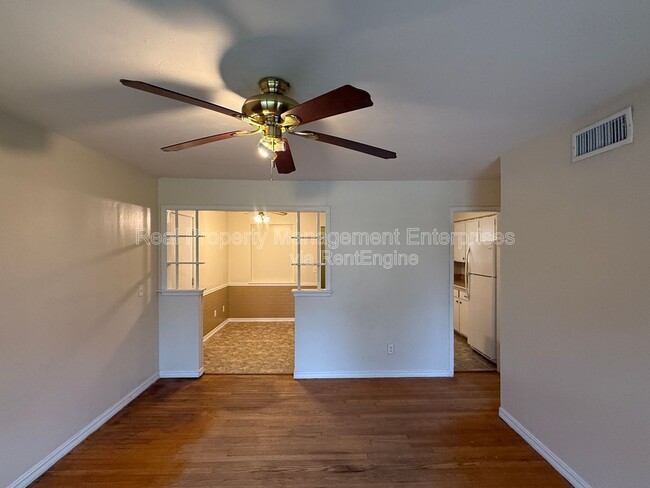 Building Photo - 5417 NW 46th Terrace