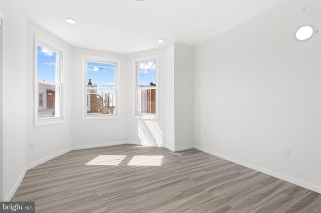 Building Photo - 5514 Broomall St