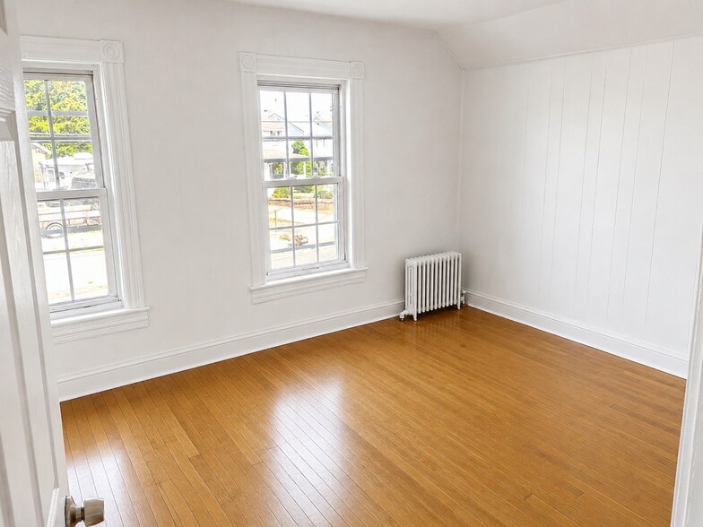 Bedroom 3 - 131 S 7th Ave