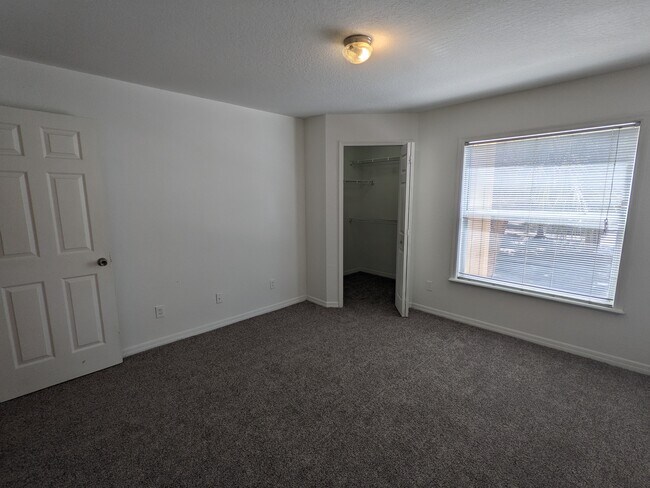 Building Photo - 7630 Pissarro Dr
