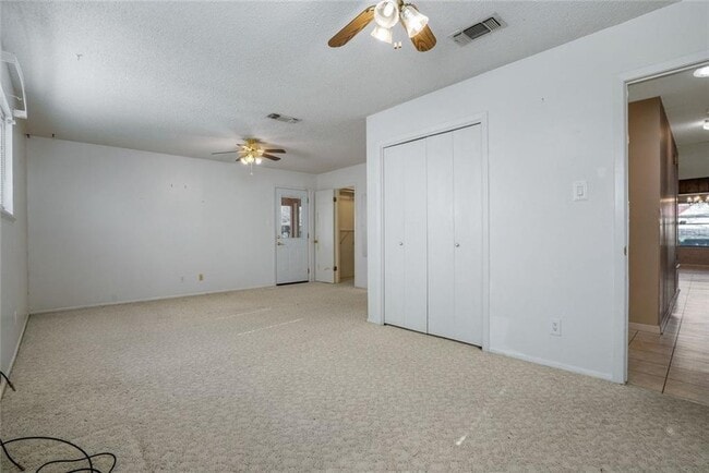 Building Photo - 813 Guadalupe St