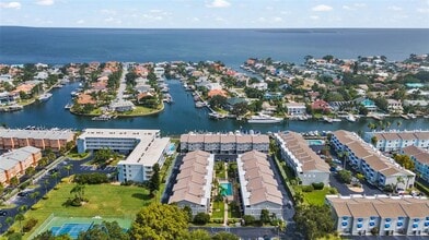 Building Photo - 737 Pinellas Bayway S