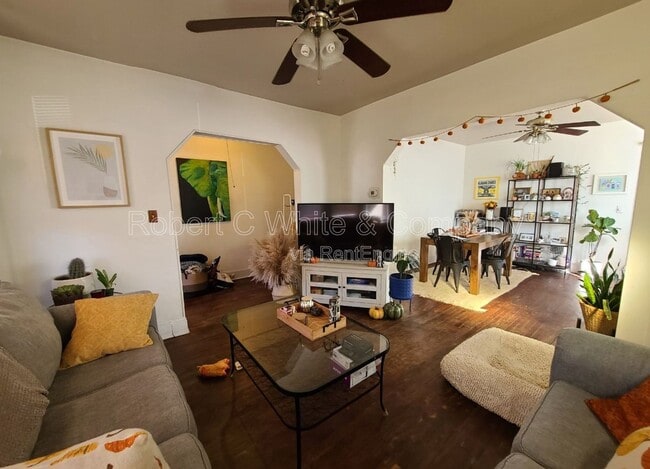 Building Photo - 82 Harborview Ave