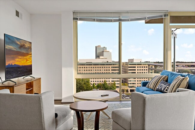 Building Photo - 8516 Leesburg Pike