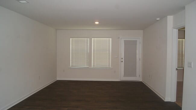 Building Photo - 188 Wall St