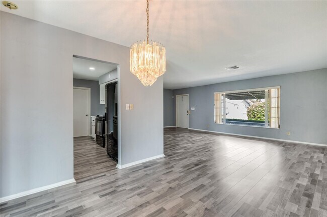 Building Photo - 9608 NW 67th St