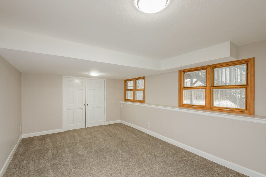 Building Photo - 12631 Irving Ct